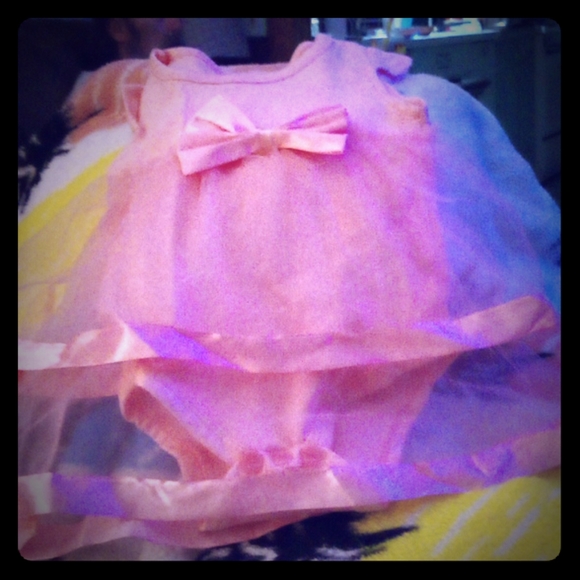 Pink dress with those ribbons - Picture 1 of 2